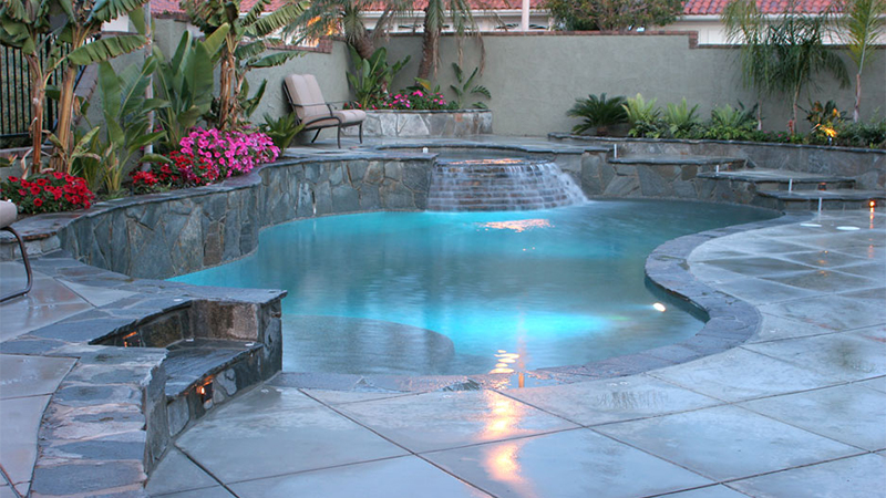 Feast on a taste of the tropics, while maintaining a sizeable space for eating, entertaining, or just plain living!