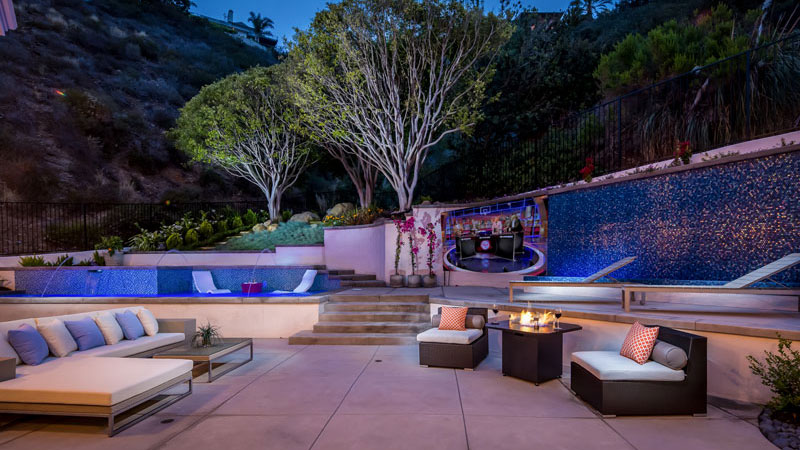 swanpools-luxury-lagunabeach-swimmingpoolcompany